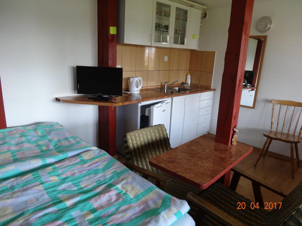 Pokoje Herta - Domek Letniskowy Stawiguda Exterior foto